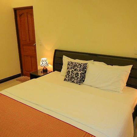Charming Holiday Lodge- Addu Atoll Meedhoo, Maldives Luaran gambar